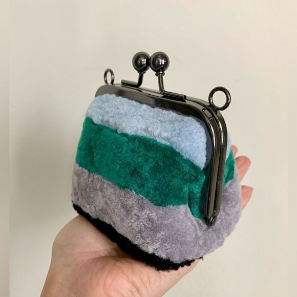 Handmade Real Shearling Colorblock Kisslock Small Clutch/Coin Pouch/Crossbody - Picture 9 of 11